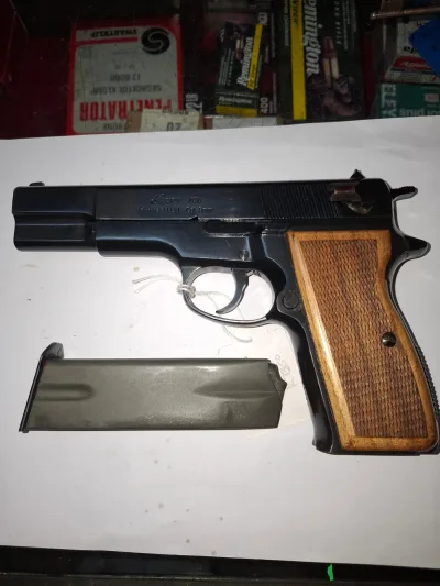 Luger M90